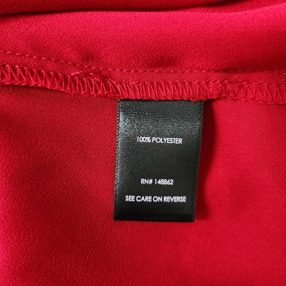 Torrid Womens Red Harper Georgette 3/4 Roll Tab Sleeve Blouse Size 4X Flowy - Picture 5 of 10
